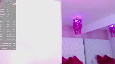 Snapshot of melanie_bianco chatting on 02-01-25, 10:26 Melanie online show from 02-01-25, 10:26