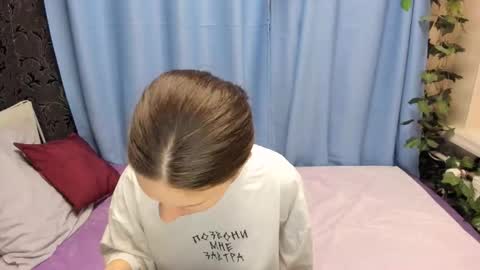 Snapshot of melanie_grant chatting on 09-09-25, 08:36 Melanie online show from 09-09-25, 08:36