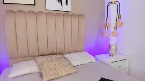 Melanie online show from 07-24-26, 12:52