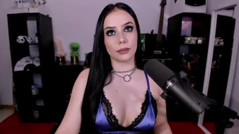 Snapshot of melanielipps chatting on 03-03-25, 04:35 Melanie online show from 03-03-25, 04:35