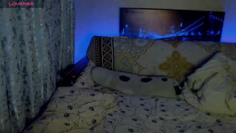 Snapshot of melaniemoor chatting on 12-05-24, 08:11 Melanie Milena online show from 12-05-24, 08:11