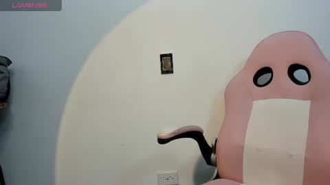 melaniie_foxx online show from 07-20-26, 12:25