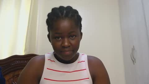 melanin_juicey8 online show from 04-18-26, 10:30