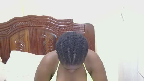 melanin_juicey8 online show from 04-21-26, 01:53