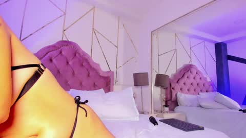 MelanyLuv online show from 02-19-25, 01:29