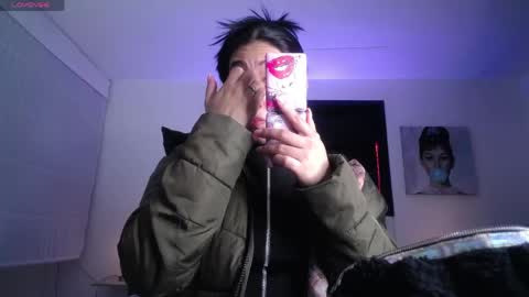 Snapshot of melanny_petite chatting on 04-26-26, 01:09 melanny_petite online show from 04-26-26, 01:09