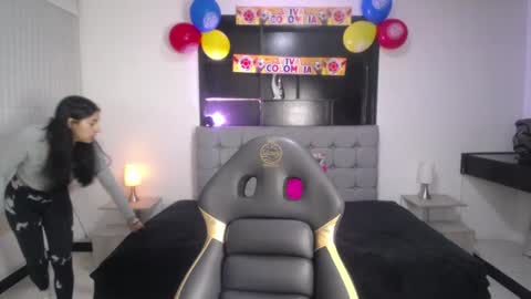 melanny_petite online show from 07-10-26, 12:30