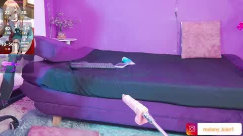 Snapshot of melany_blair chatting on 10-09-25, 08:18 Melany online show from 10-09-25, 08:18