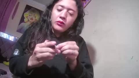 Snapshot of melany_isabella chatting on 04-29-26, 10:27 melany online show from 04-29-26, 10:27