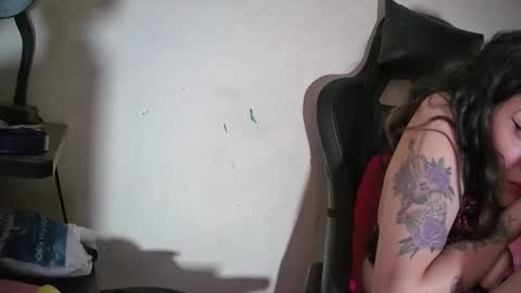 Snapshot of melany_isabella chatting on 06-04-26, 08:59 melany online show from 06-04-26, 08:59
