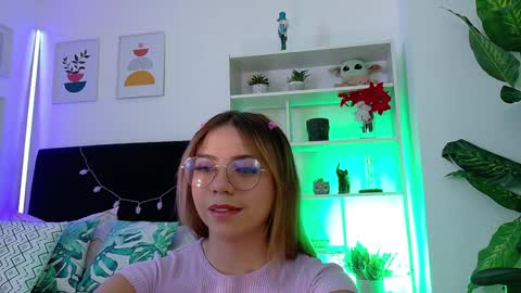 Melany online show from 01-22-25, 01:20