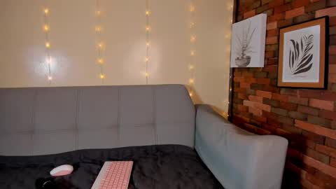 Snapshot of melifresita chatting on 12-31-24, 04:04 melifresita online show from 12-31-24, 04:04