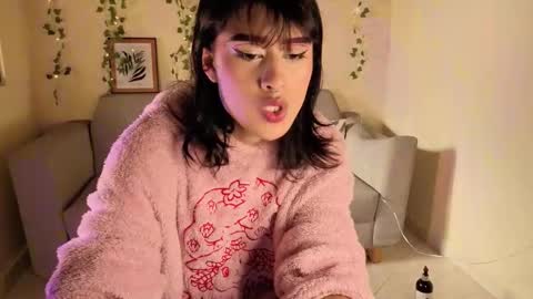 Snapshot of melifresita chatting on 10-15-25, 09:04 melifresita online show from 10-15-25, 09:04