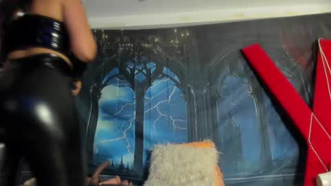 Meliza online show from 06-12-26, 12:48