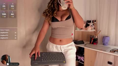 EI online show from 12-14-25, 02:33