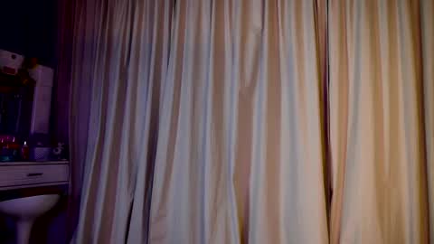 MelinaSmith  online show from 07-22-26, 01:19