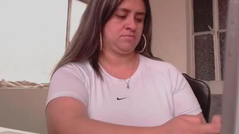 Melinda online show from 04-17-26, 08:56