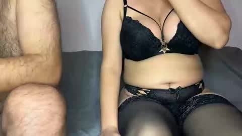 Melisa  Andi online show from 12-14-24, 09:24