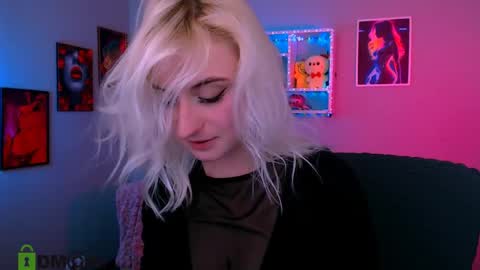 Melisa online show from 04-18-26, 07:58