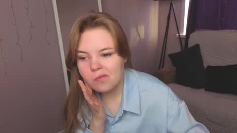 Sophia online show from 02-20-26, 05:04