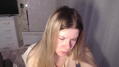 Melissa  Ray online show from 01-28-25, 02:32