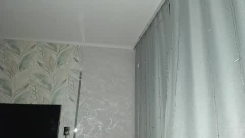 Melissa  Ray online show from 02-04-25, 05:23