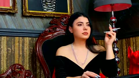 Melissa online show from 12-17-24, 08:12