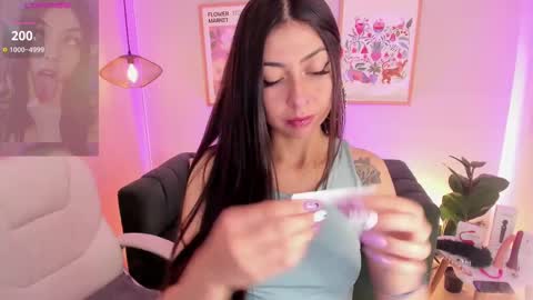 Melissa 3 online show from 10-22-25, 05:52