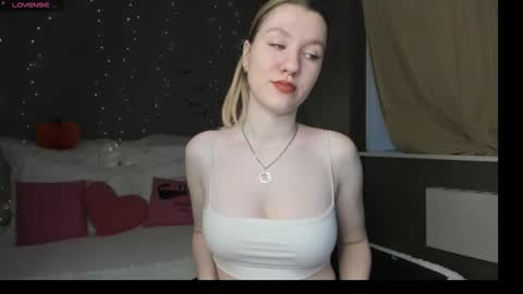 melissa_moooree online show from 10-30-25, 09:22