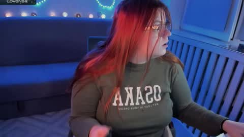 Snapshot of melissa_purr chatting on 11-22-25, 07:02 melissa_purr online show from 11-22-25, 07:02