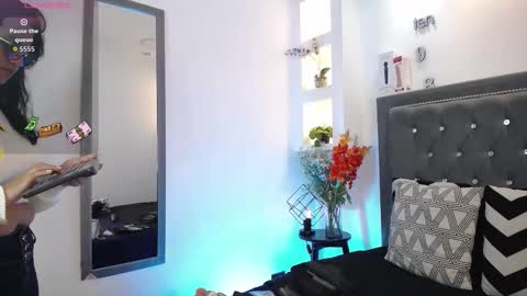 Melissa online show from 12-16-25, 09:53