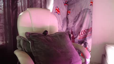Lau   online show from 12-04-24, 08:29
