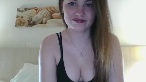 Snapshot of melissa_verhaar chatting on 02-18-25, 01:44 Melissa online show from 02-18-25, 01:44