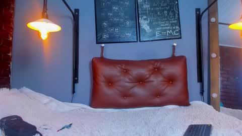 Meli online show from 09-25-25, 07:06