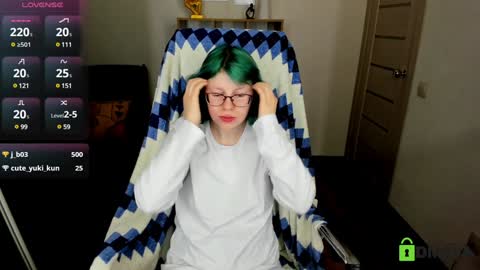 Snapshot of melissa_wells chatting on 02-04-25, 07:11 Melissa online show from 02-04-25, 07:11