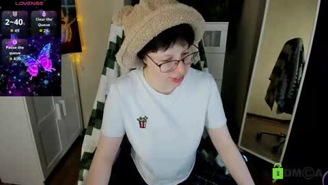 Snapshot of melissa_wells chatting on 09-11-25, 05:07 Melissa online show from 09-11-25, 05:07