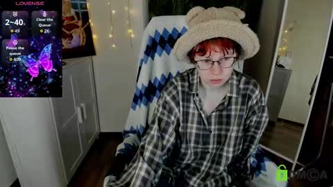 Snapshot of melissa_wells chatting on 10-23-25, 09:02 Melissa online show from 10-23-25, 09:02