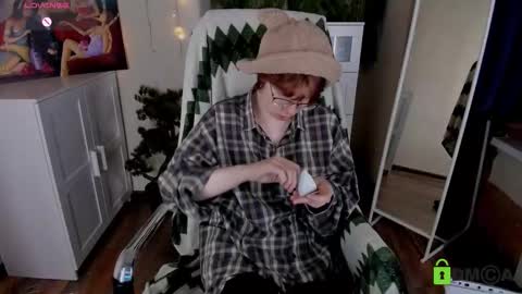 Snapshot of melissa_wells chatting on 11-30-25, 03:38 Melissa online show from 11-30-25, 03:38