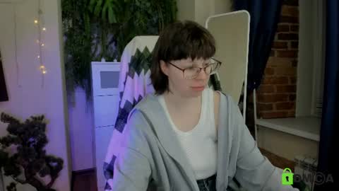 Snapshot of melissa_wells chatting on 06-26-26, 10:25 Melissa online show from 06-26-26, 10:25