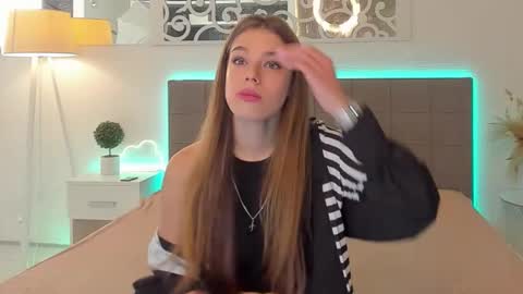 MelissaCrayzy online show from 04-05-26, 05:26