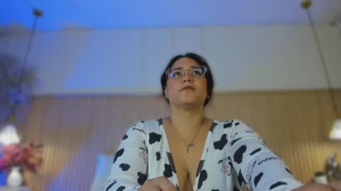M E L I S S A  online show from 07-17-26, 12:01