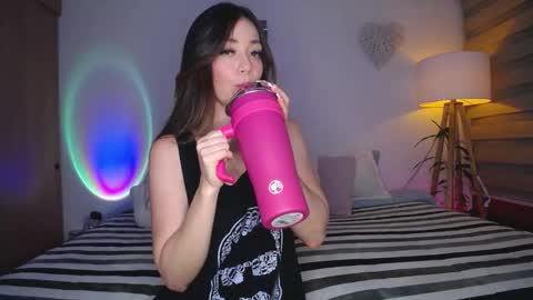 Melissa Lopez  online show from 02-19-25, 04:01