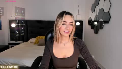 Call me Meli online show from 07-25-26, 10:24