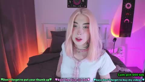 Melissa or abbreviated Mel or Lis online show from 10-29-25, 03:03