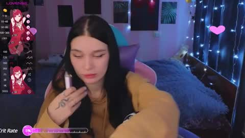 Snapshot of mella_freya chatting on 12-01-24, 09:15 Freya  IM NONUDE online show from 12-01-24, 09:15