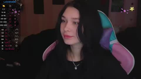 Snapshot of mella_freya chatting on 03-06-25, 10:04 Freya  IM NONUDE online show from 03-06-25, 10:04