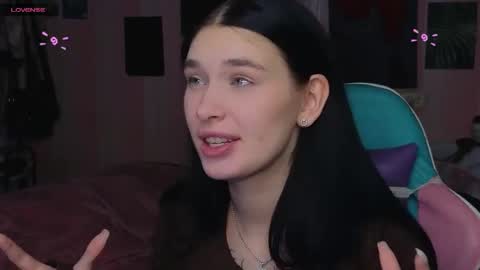 Snapshot of mella_freya chatting on 09-09-25, 11:04 Freya  IM NONUDE online show from 09-09-25, 11:04