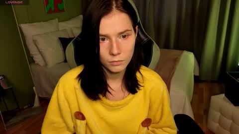 mellhyees online show from 11-05-25, 12:16