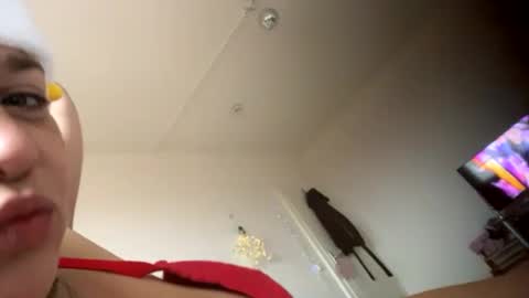 Melli online show from 12-26-24, 01:32