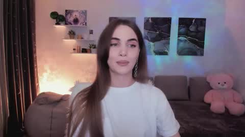 Tessa online show from 11-21-25, 10:19